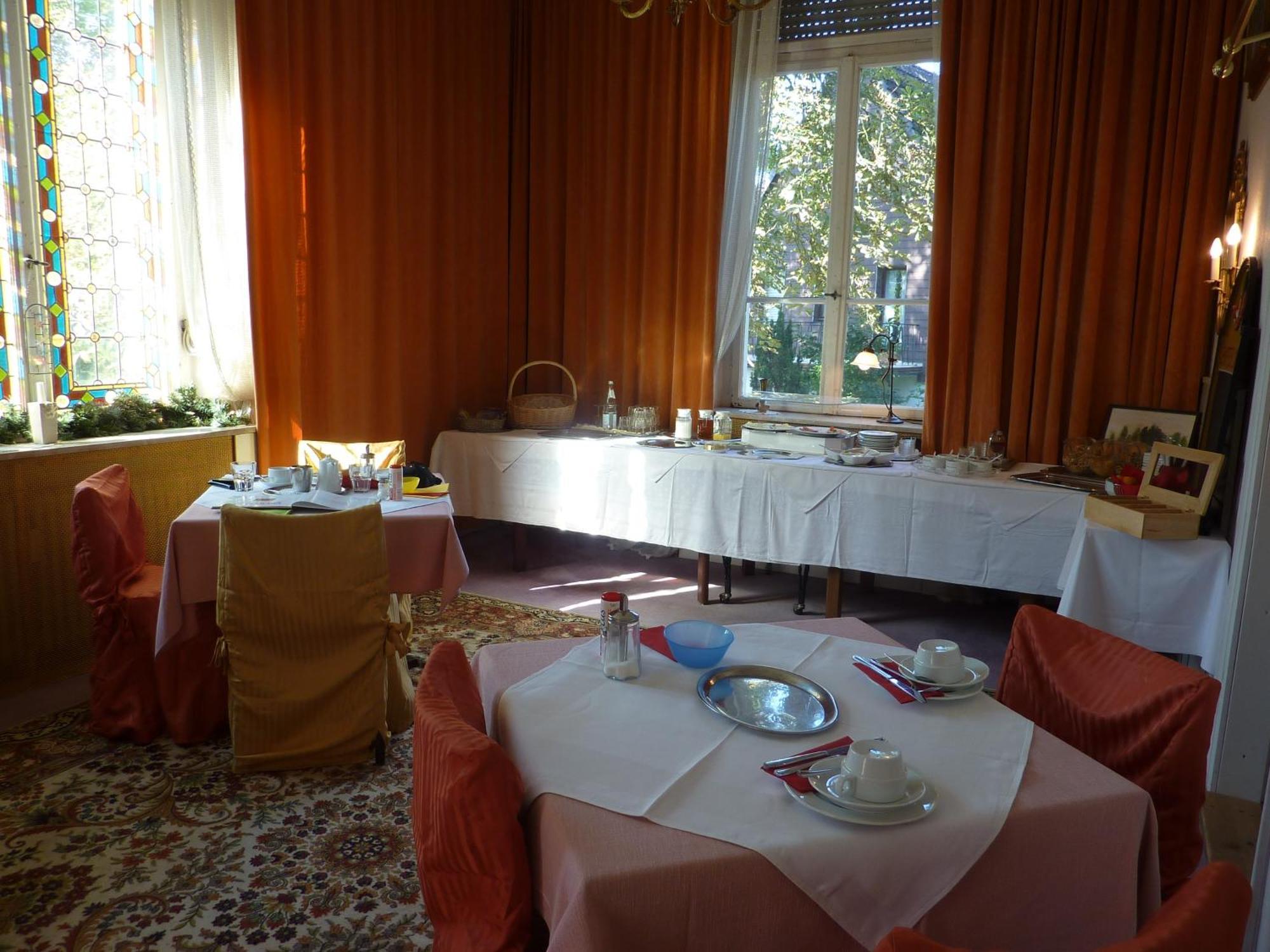 Hotel Waldfriede ダルムシュタット エクステリア 写真